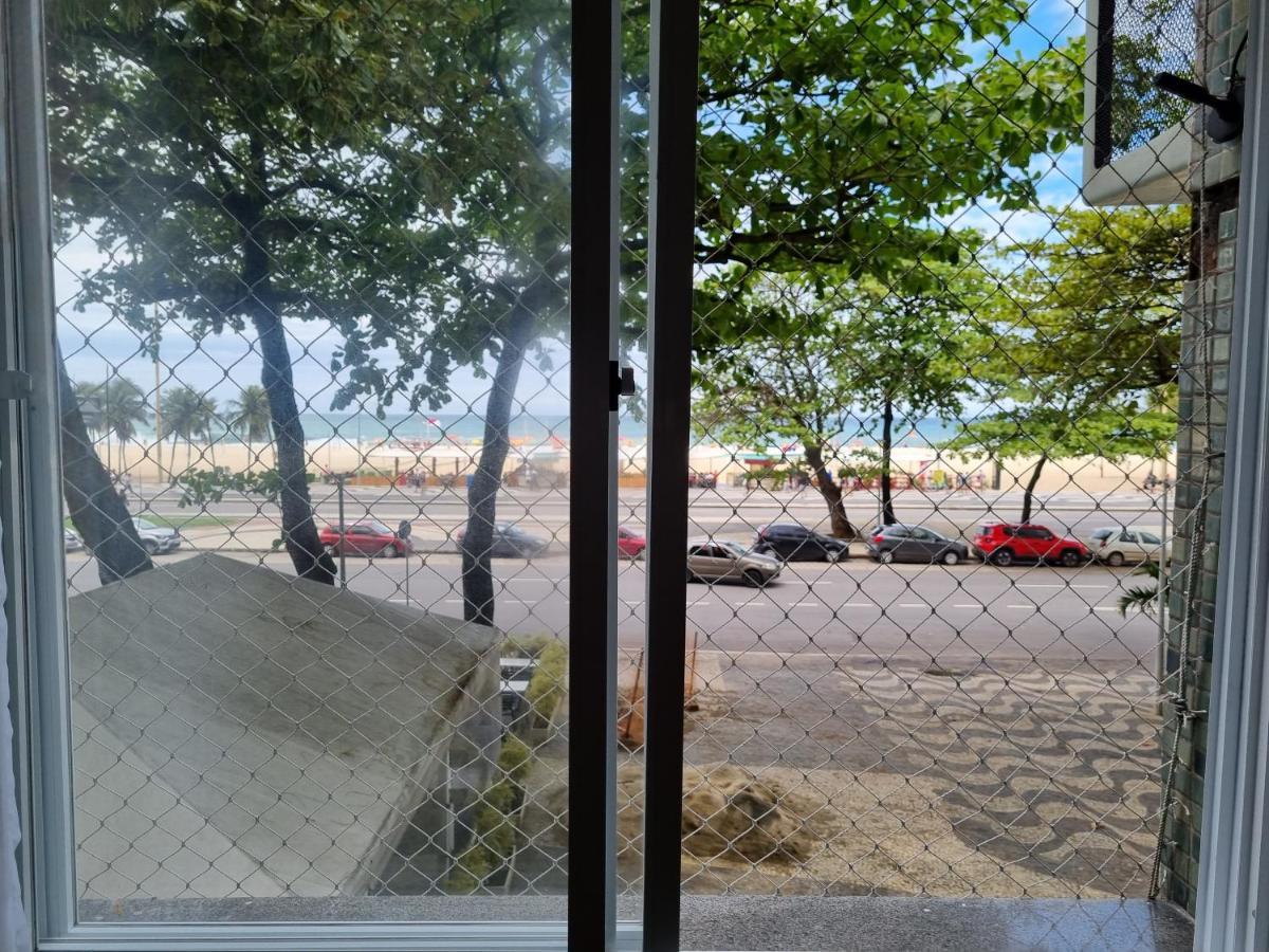 ריו דה ז'ניירו Leme De Frente Para O Mar Na Quadra Gourmet Da Atlantica מראה חיצוני תמונה